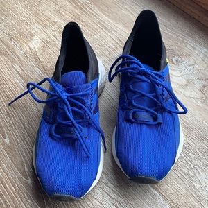 Boys New Balance Shoes Size 1